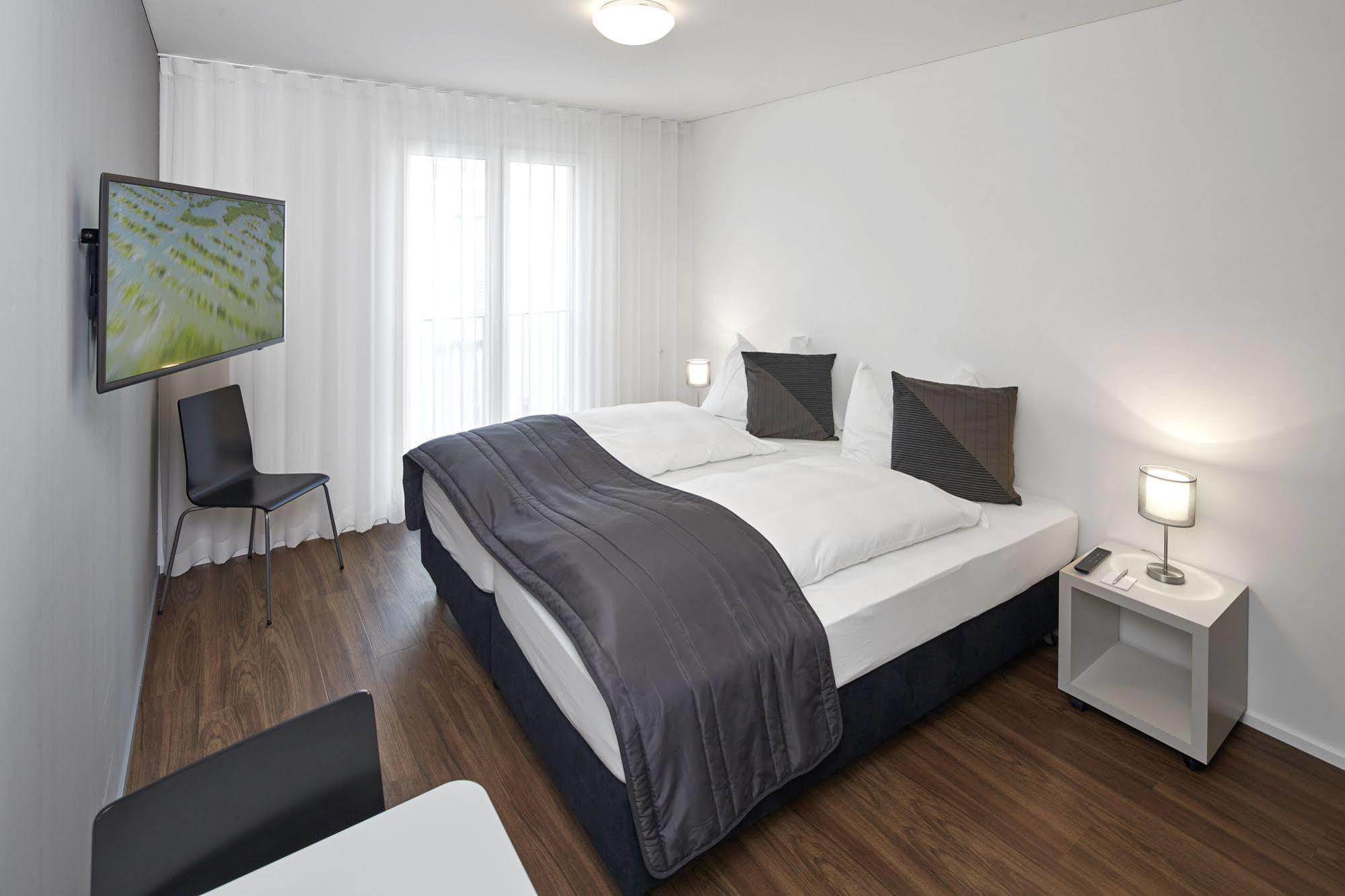 Aparthotel Baden Kültér fotó